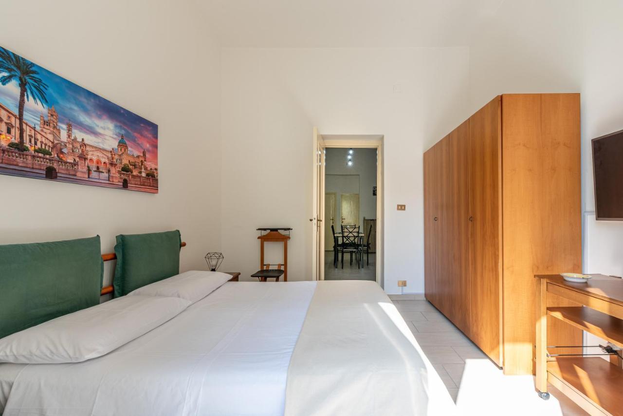 I Mori-Holiday Apartment Palermo Eksteriør bilde