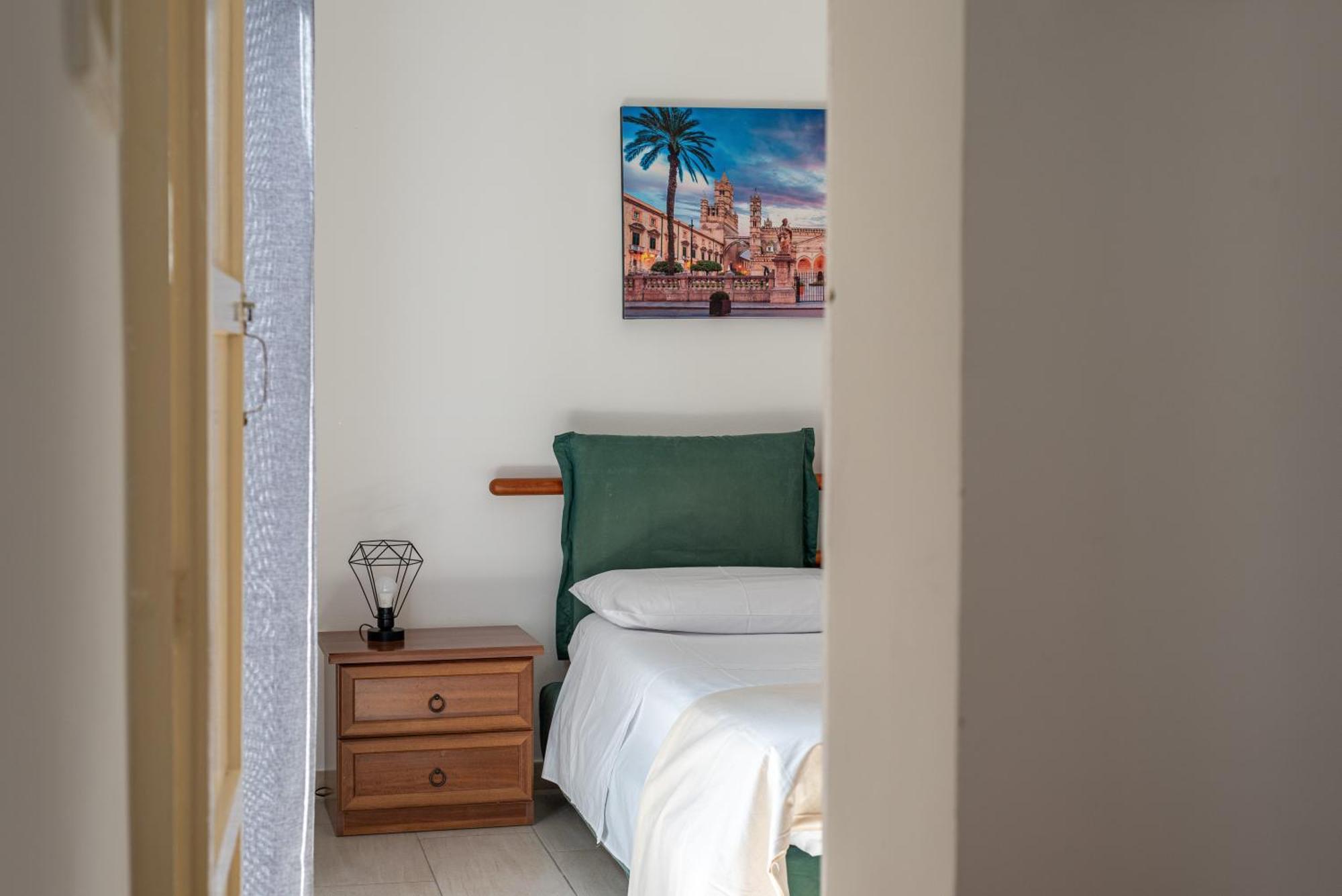 I Mori-Holiday Apartment Palermo Eksteriør bilde